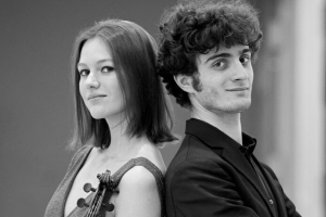 la violoniste Élise Bertrand et le pianiste Gaspard Thomas